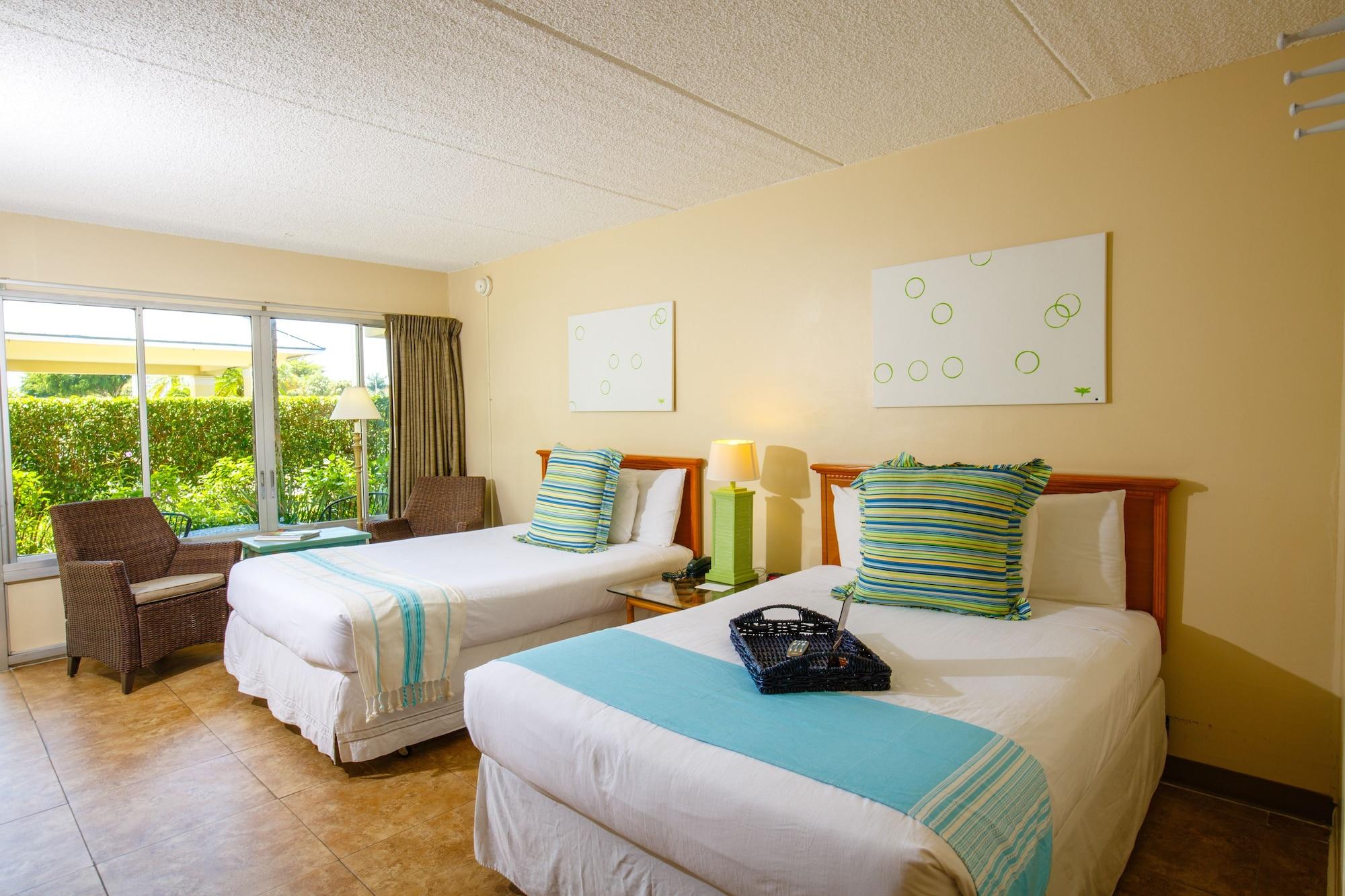 Naples Garden Inn Exterior photo