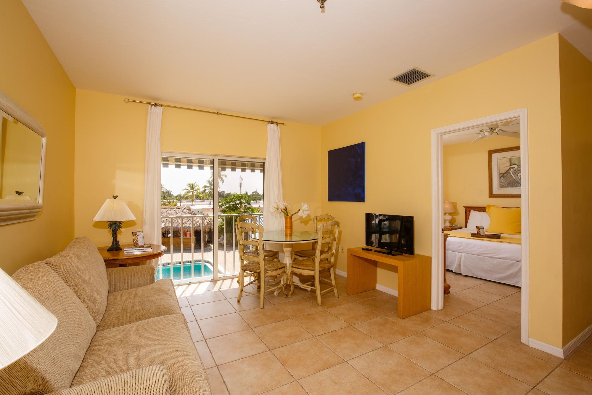 Naples Garden Inn Exterior photo