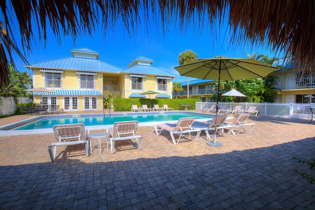 Naples Garden Inn Exterior photo